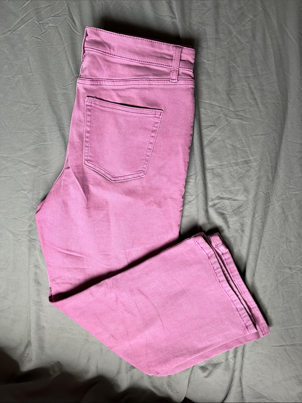 Reitmans Pink Stretch Jeans. 31 petite. Straight. Appear to be high rise